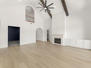 3209  Canonero Street 