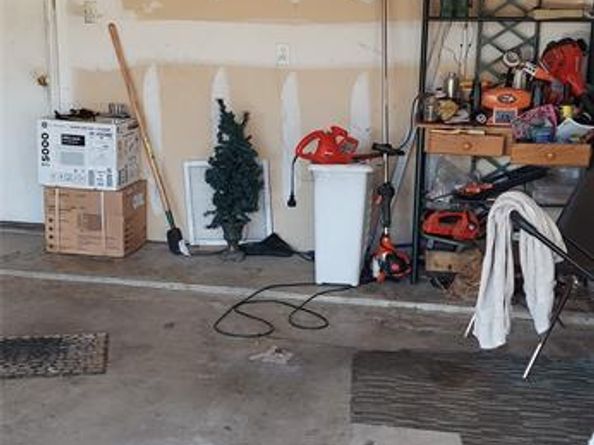 210  Cliff Heights Circle , Dallas Texas 75241