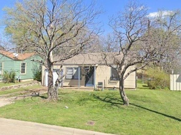 3233  Evans Avenue , Fort Worth Texas 76110