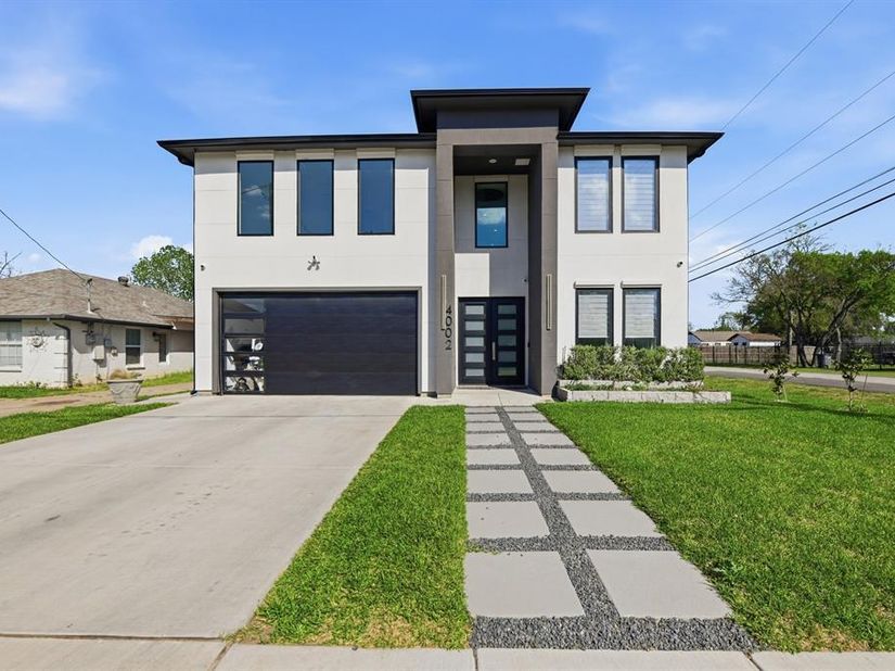 4002  Furey Street , Dallas Texas 75212