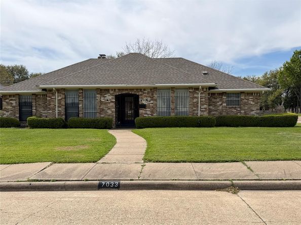 7033  Allview Lane , Dallas Texas 75227