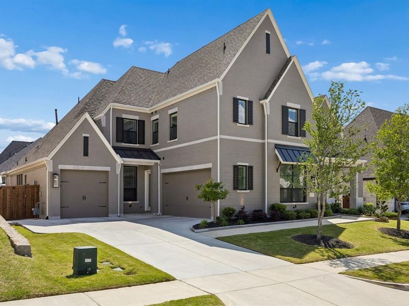 4405  Turnout Trail , Aubrey Texas 76227