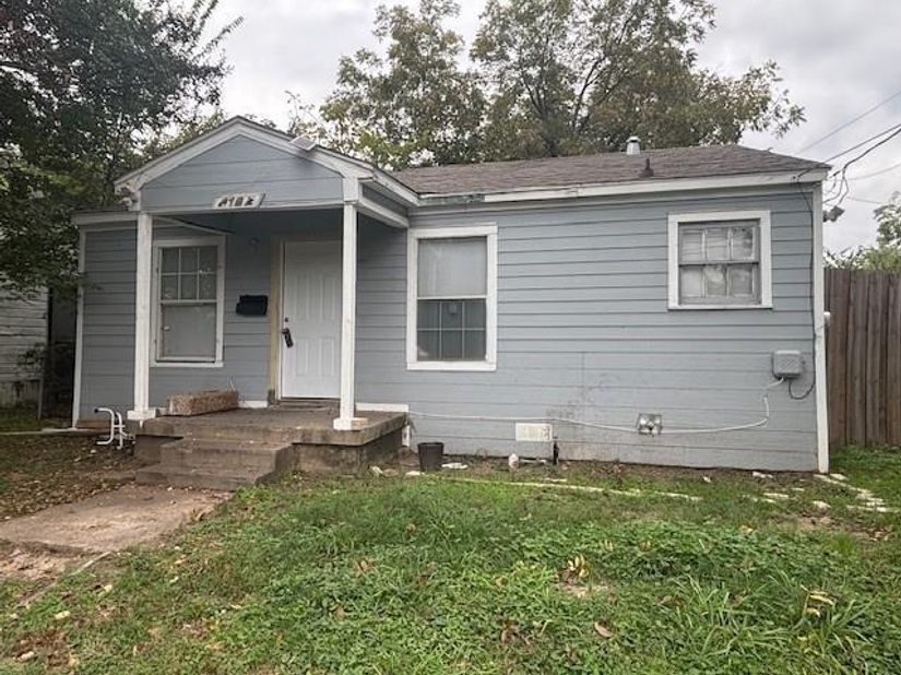 2702  Marder Street , Dallas Texas 75215