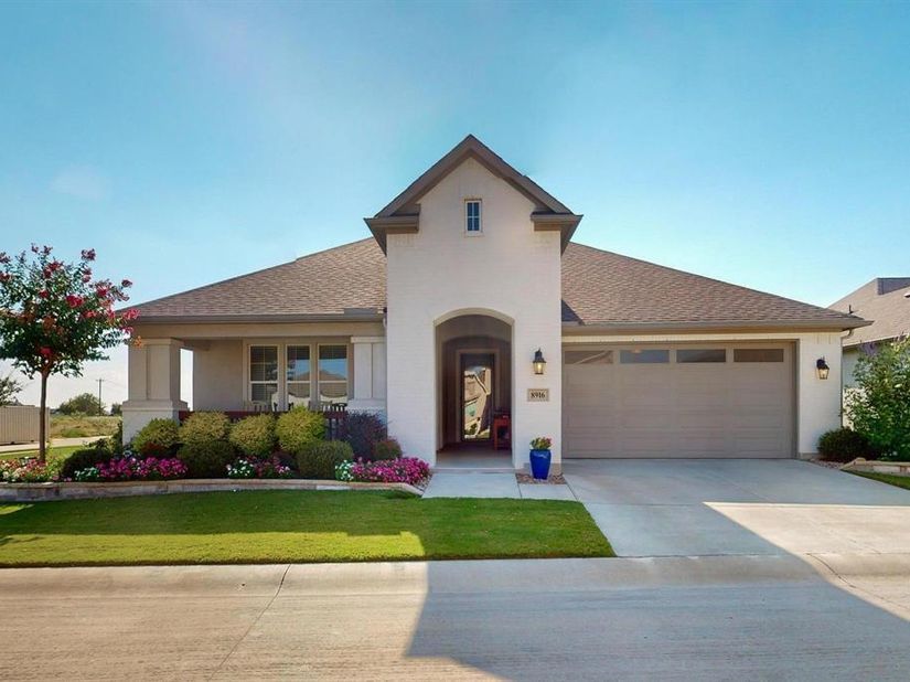 8916  Basanite Avenue , Denton Texas 76207