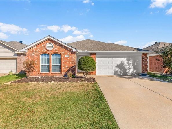 1156  Mustang Ridge Drive , Fort Worth Texas 76052