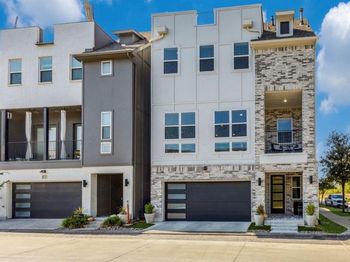 2649  La Altura Lane 