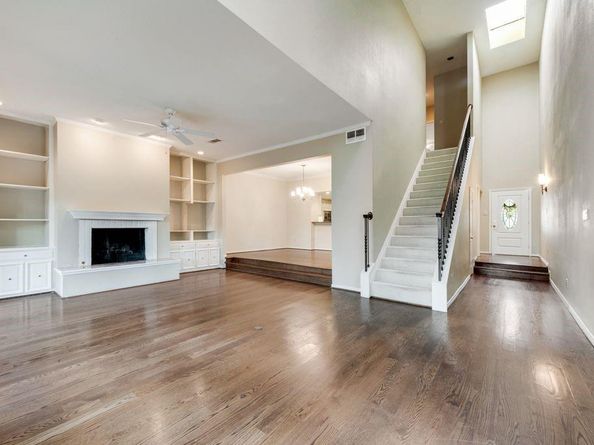 4150  Woodcreek Drive , Dallas Texas 75220