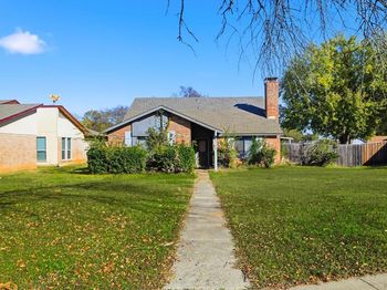 1705  Redbird Circle 