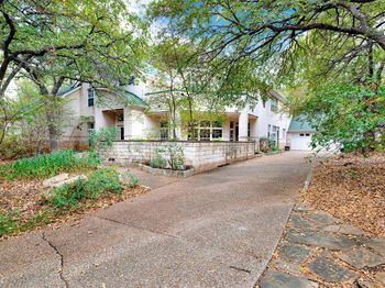 611  Alexandrite Drive 