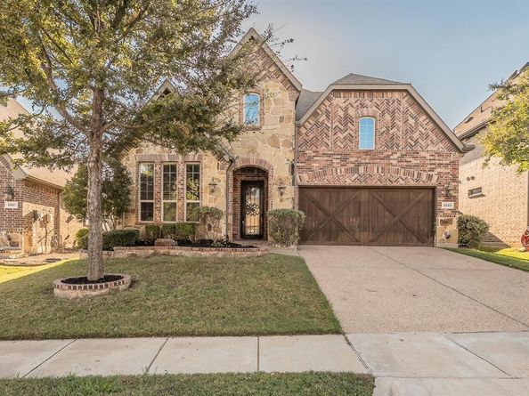2823  Exeter Drive , Trophy Club Texas 76262