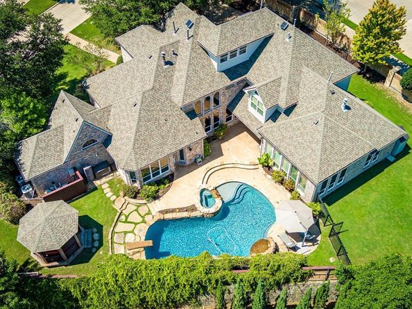 1101  Trail Ridge Drive , McKinney Texas 75072