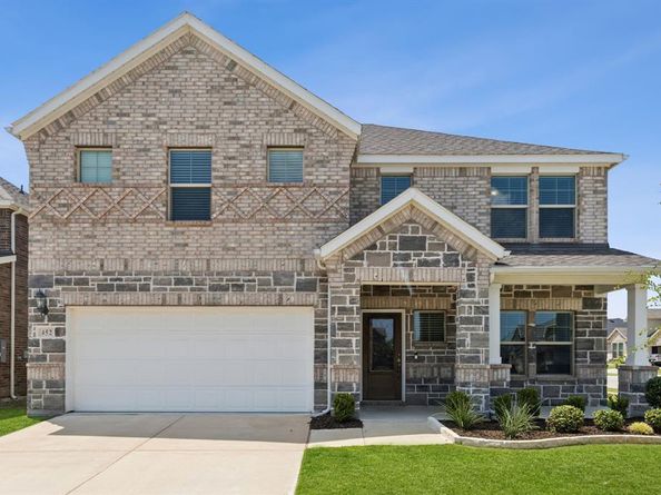 452  Ella Lane , Fate Texas 75087