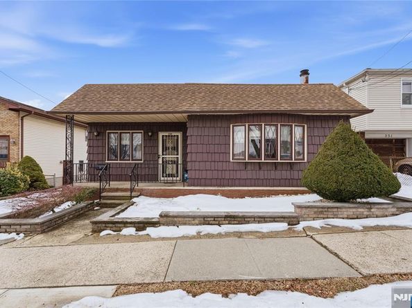 229 Centre Avenue, Secaucus NJ 07094