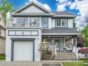 95 Highwood Avenue