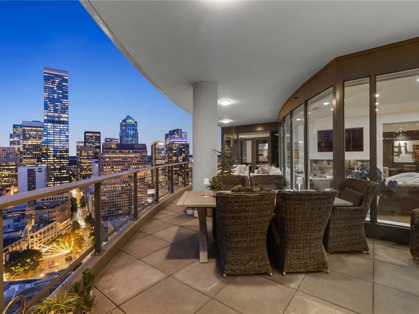 1920 4th Avenue 3003, Seattle WA 98101