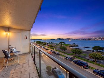 1301 Harbor Avenue SW