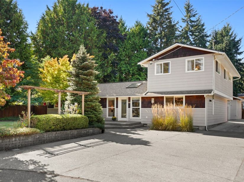 19012 78th Place W, Edmonds WA 98026