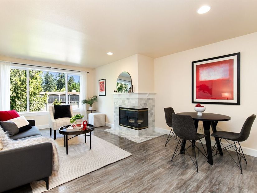 300 N 130th Street 7207, Seattle WA 98133
