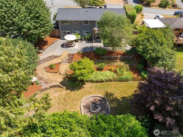 11253 145th Avenue SE, Renton WA 98059