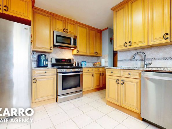 1020 Grand Concourse 18R, Bronx NY 10451