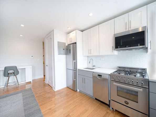 42-22 Ketcham Street D9, Queens NY 11373