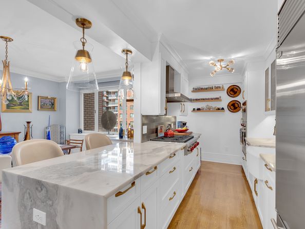45 Sutton Place S 10H, New York NY 10022