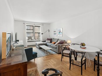 860 Grand Concourse