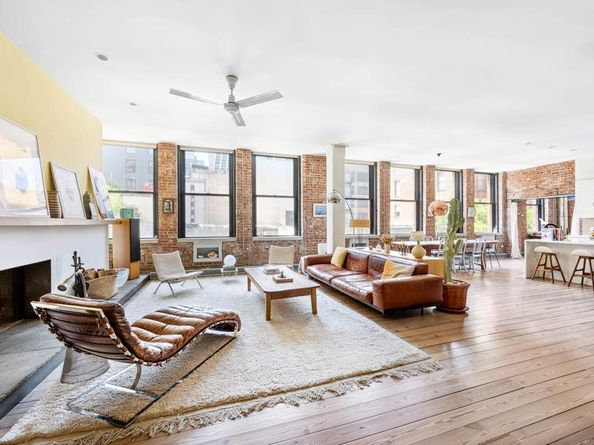 525 West 22nd Street 3AF, New York NY 10011