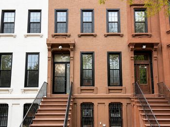 887 Lafayette Avenue