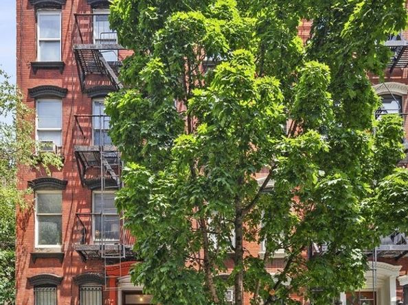 50 East 1st Street 3, New York NY 10003