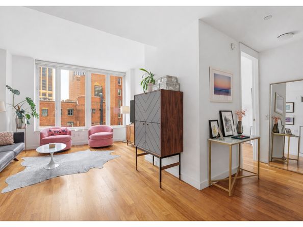 15 William Street 10B, New York NY 10005