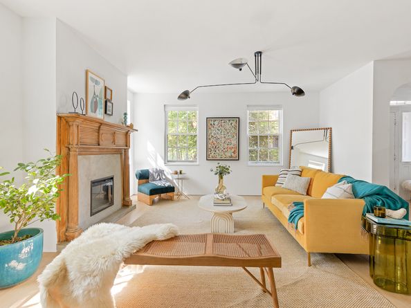 24 Middagh Street, Brooklyn NY 11201