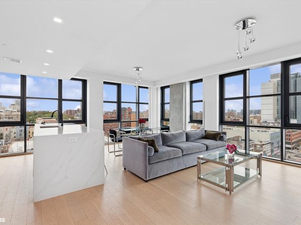 11 Hancock Place PH206, New York NY 10027