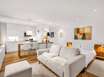 321 East 54th Street