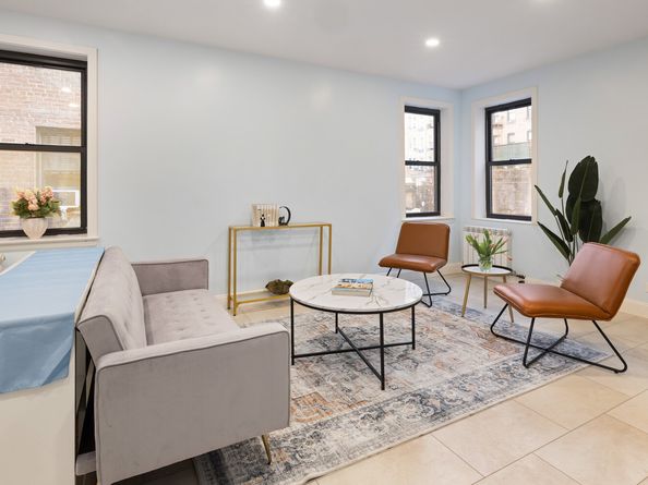 25 Indian Road 2A, New York NY 10034