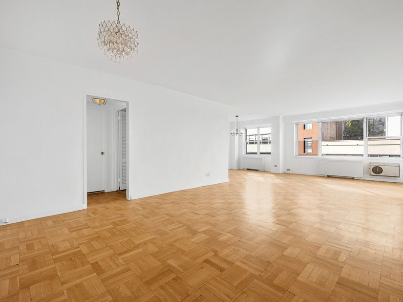 150 East 61st Street 3D, New York NY 10065