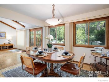 4936 Clubhouse Circle