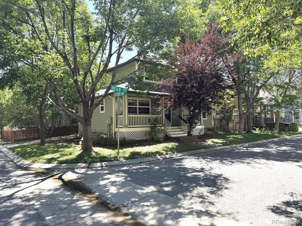 1202 Della Street, Longmont CO 80501