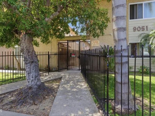 9051 Cedros Avenue 8, Panorama City (los Angeles) CA 91402
