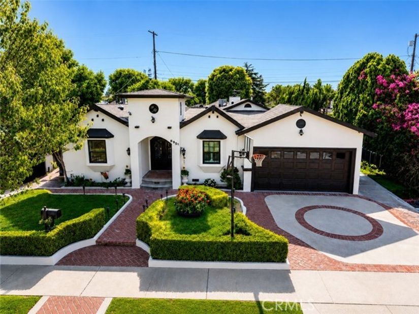 8951 Yolanda, Northridge (los Angeles) CA 91324