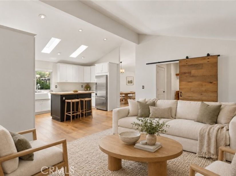 34 Nottingham Road, Westlake Village CA 91361