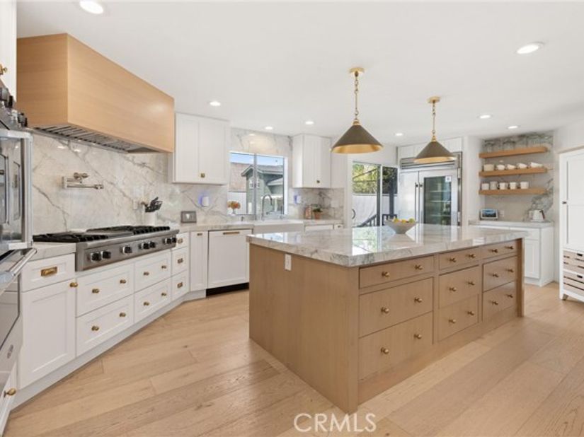 845 11th, Manhattan Beach CA 90266