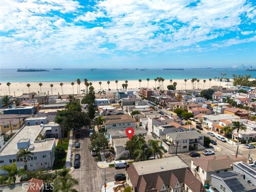 75 Glendora, Long Beach CA 90803