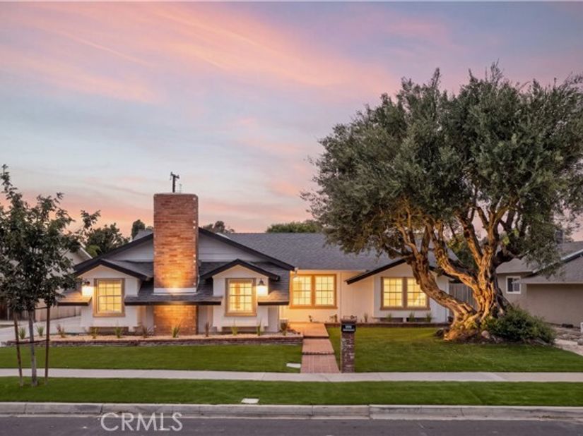 3001 Saint Albans, Los Alamitos CA 90720