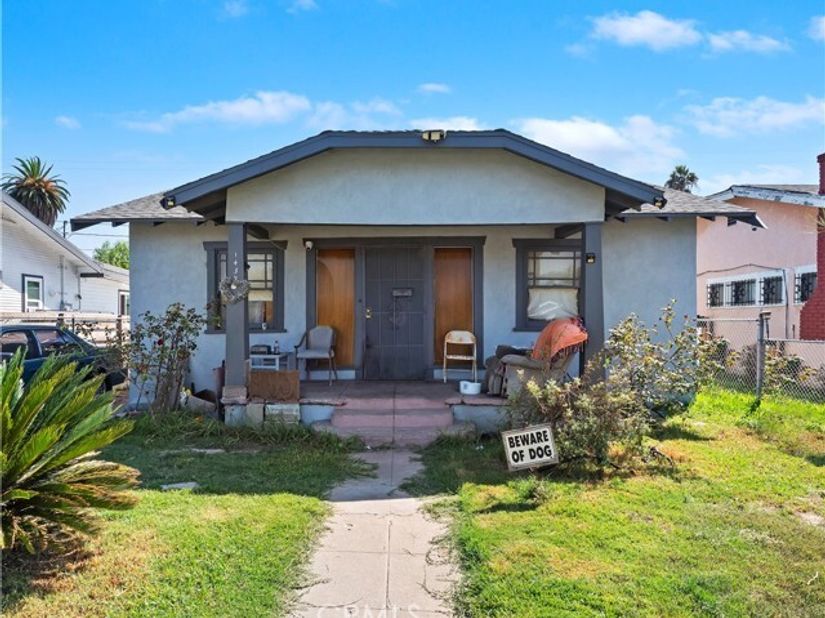 1438 W 70th, Los Angeles CA 90047