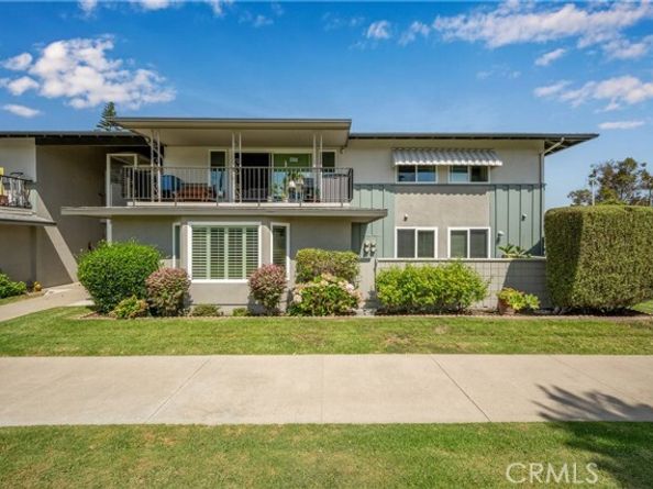 1920 McKinney Way 17A, Seal Beach CA 90740