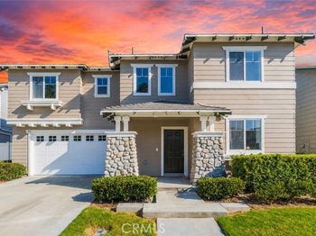 515 E Cypress