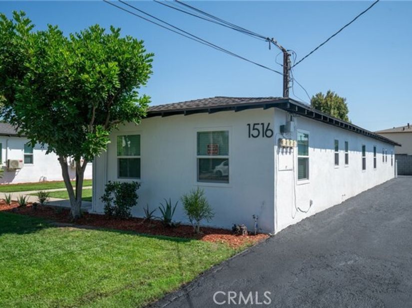 1516 W 5th, Santa Ana CA 92703