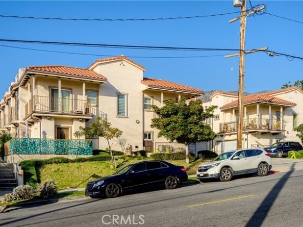 7225 Apperson 105, Tujunga (los Angeles) CA 91042