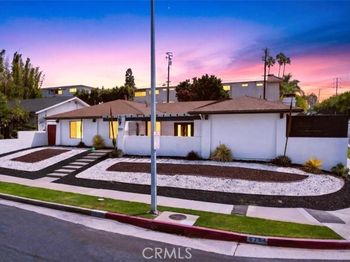 6754 S Garth